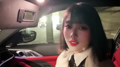 与极品嫩妹约会的一天，真空出门，无毛白虎，无套爆操